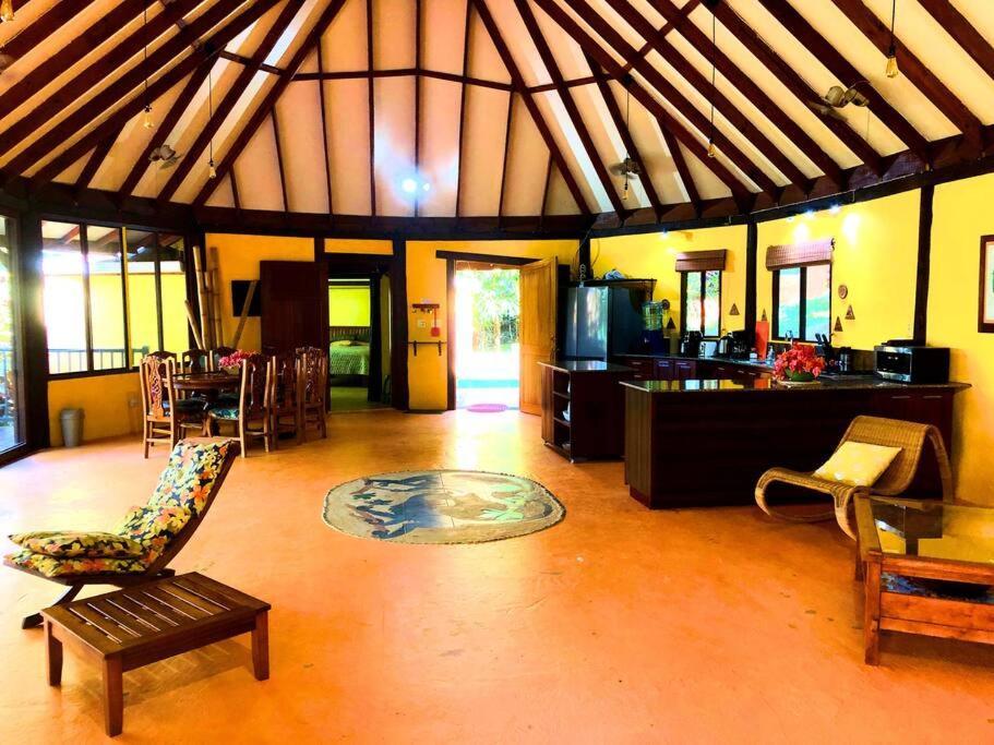 Villa Del Idaan Bocas del Toro Exterior foto